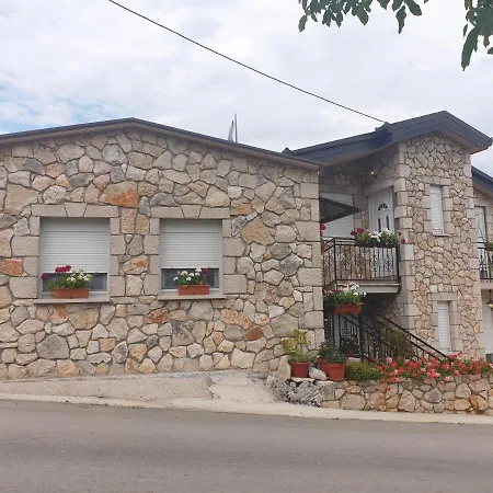 Delia * Međugorje